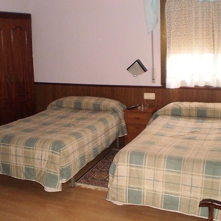 Hostal Hilton Otel Burgo Dış mekan fotoğraf