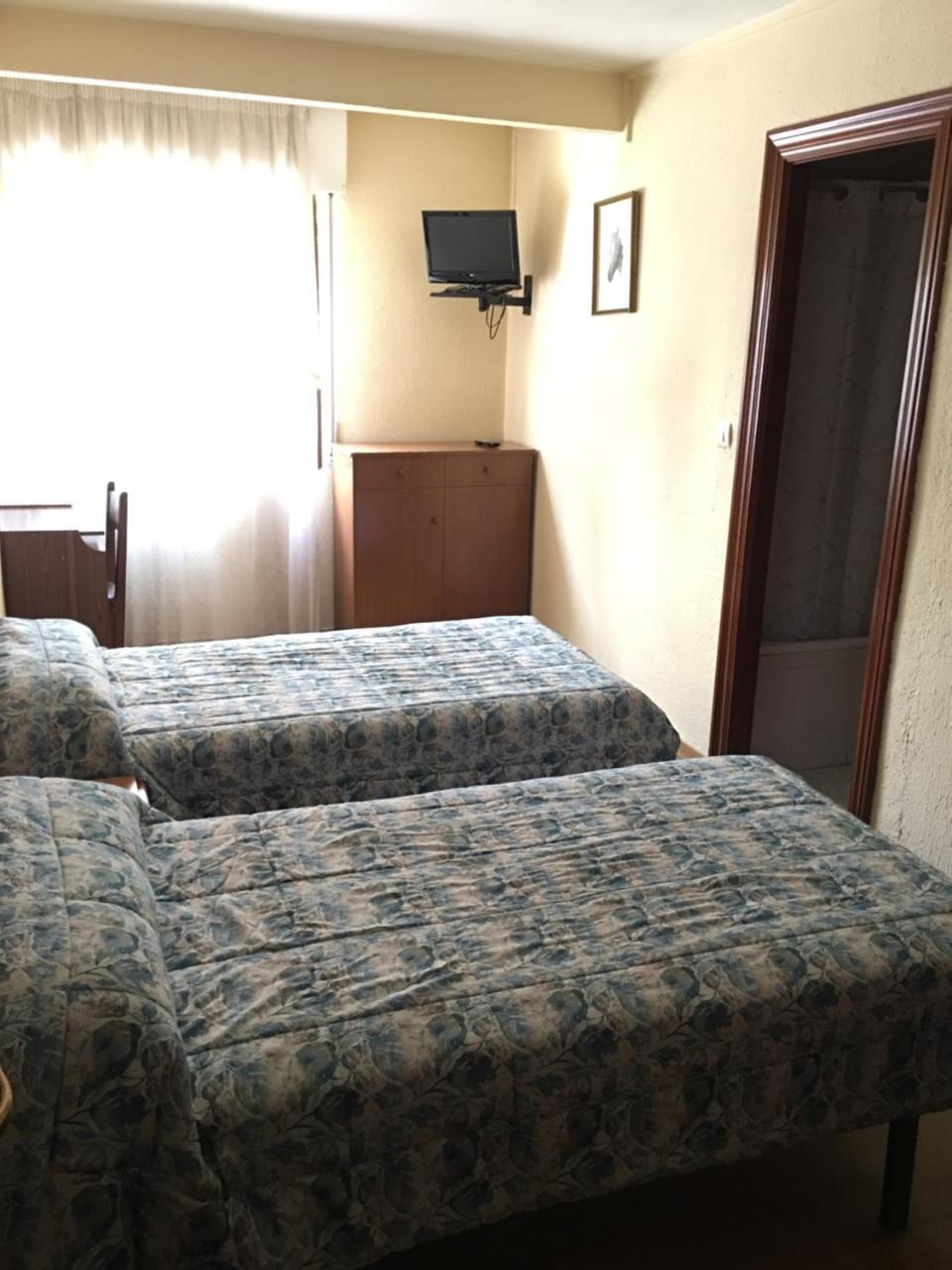 Hostal Hilton Otel Burgo Dış mekan fotoğraf